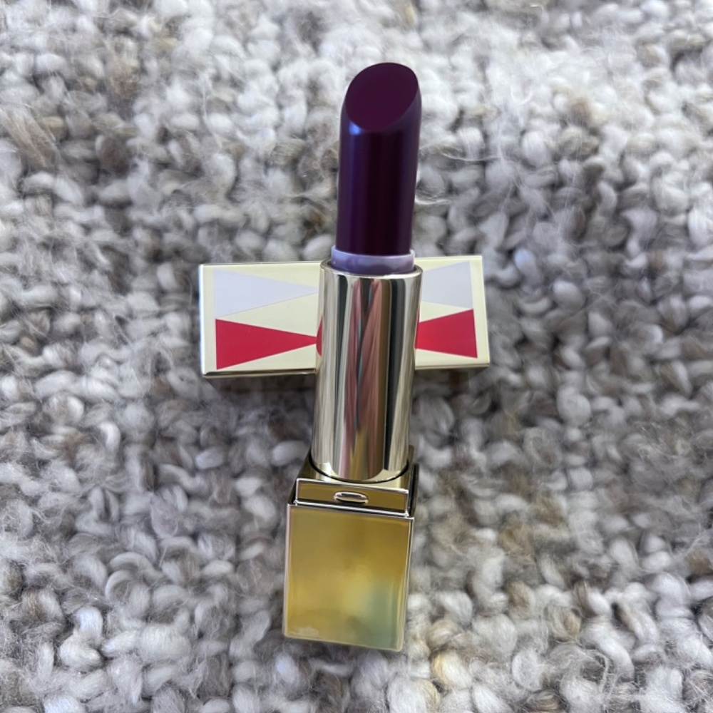 Estée Lauder Pure Color Lipstick in Insolent Plum NWT - Picture 2 of 3